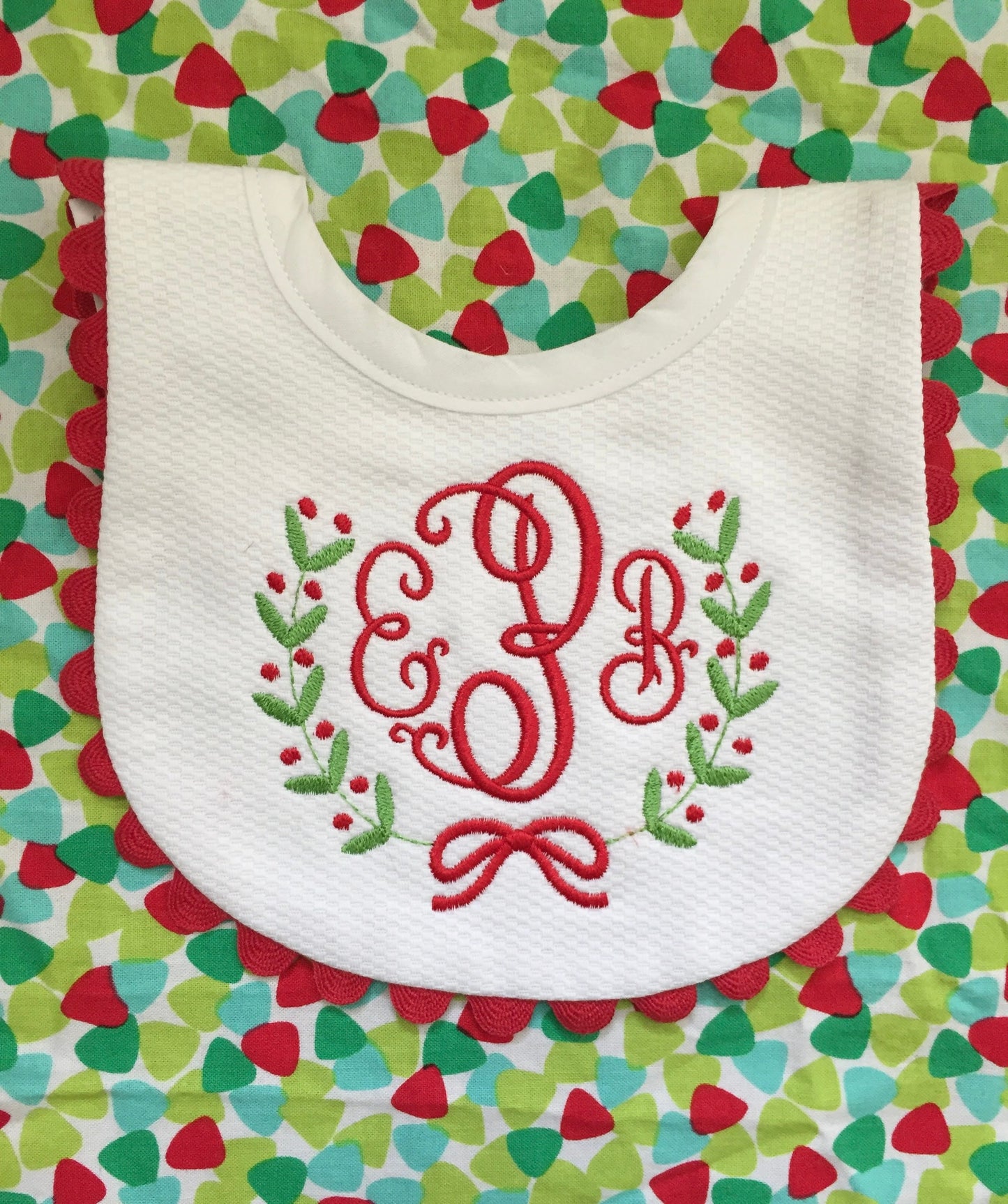 Monogrammed Christmas Bib with Ric Rac, baby shower gift, personalized baby gift