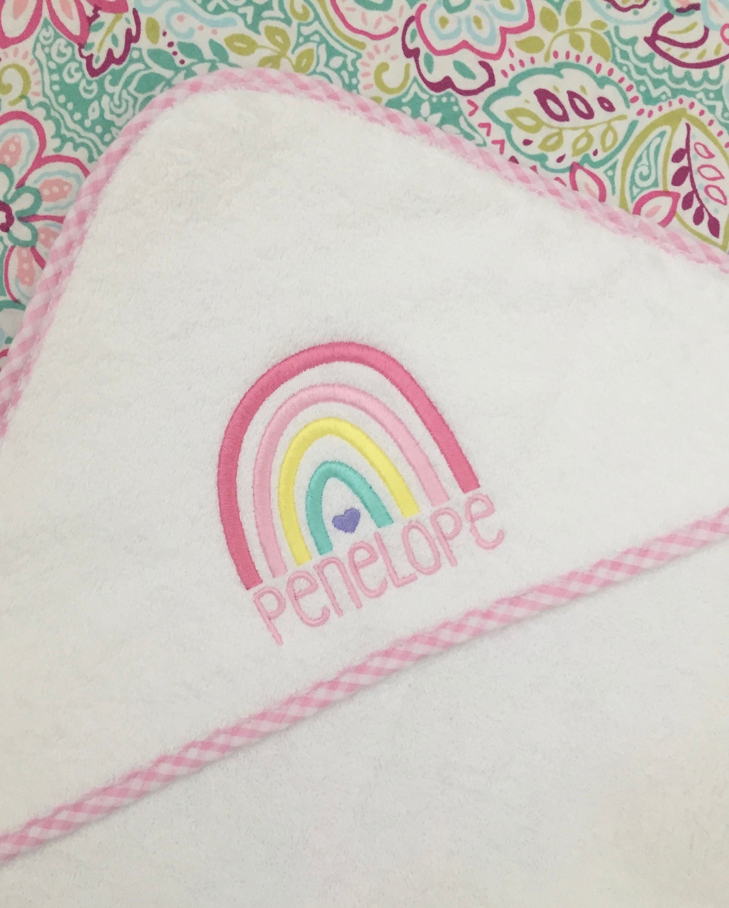 Monogrammed Hooded Towel with Rainbow for Babies and Toddlers, baby gift, baby shower