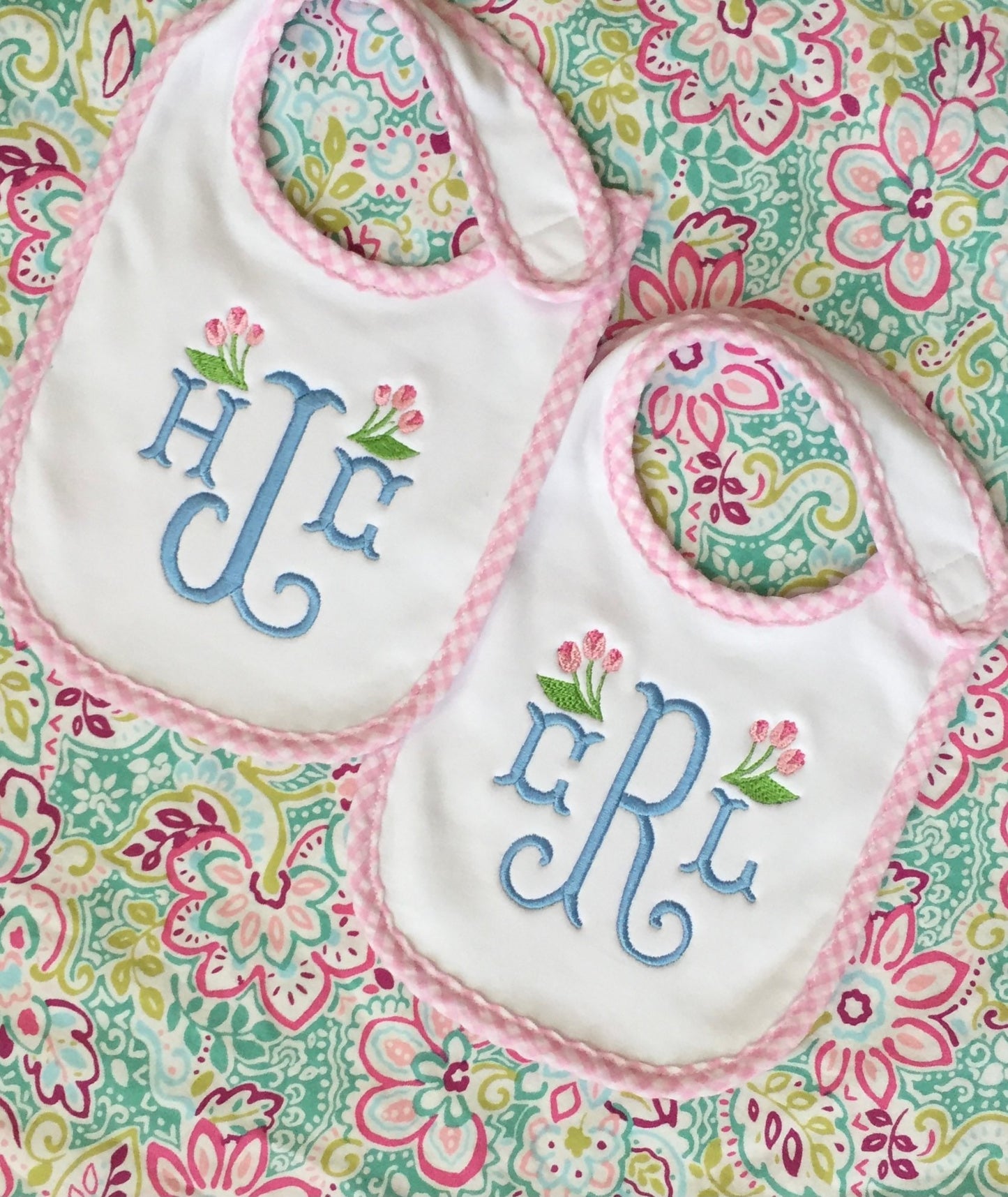 Monogrammed Baby Bib with Tulips, baby shower gift, personalized baby gift