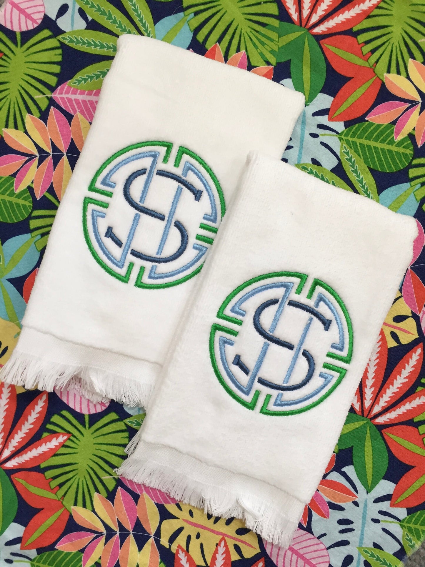 Monogrammed Fingertip towels, Medallion Initial, personalized gifts, Christmas gift