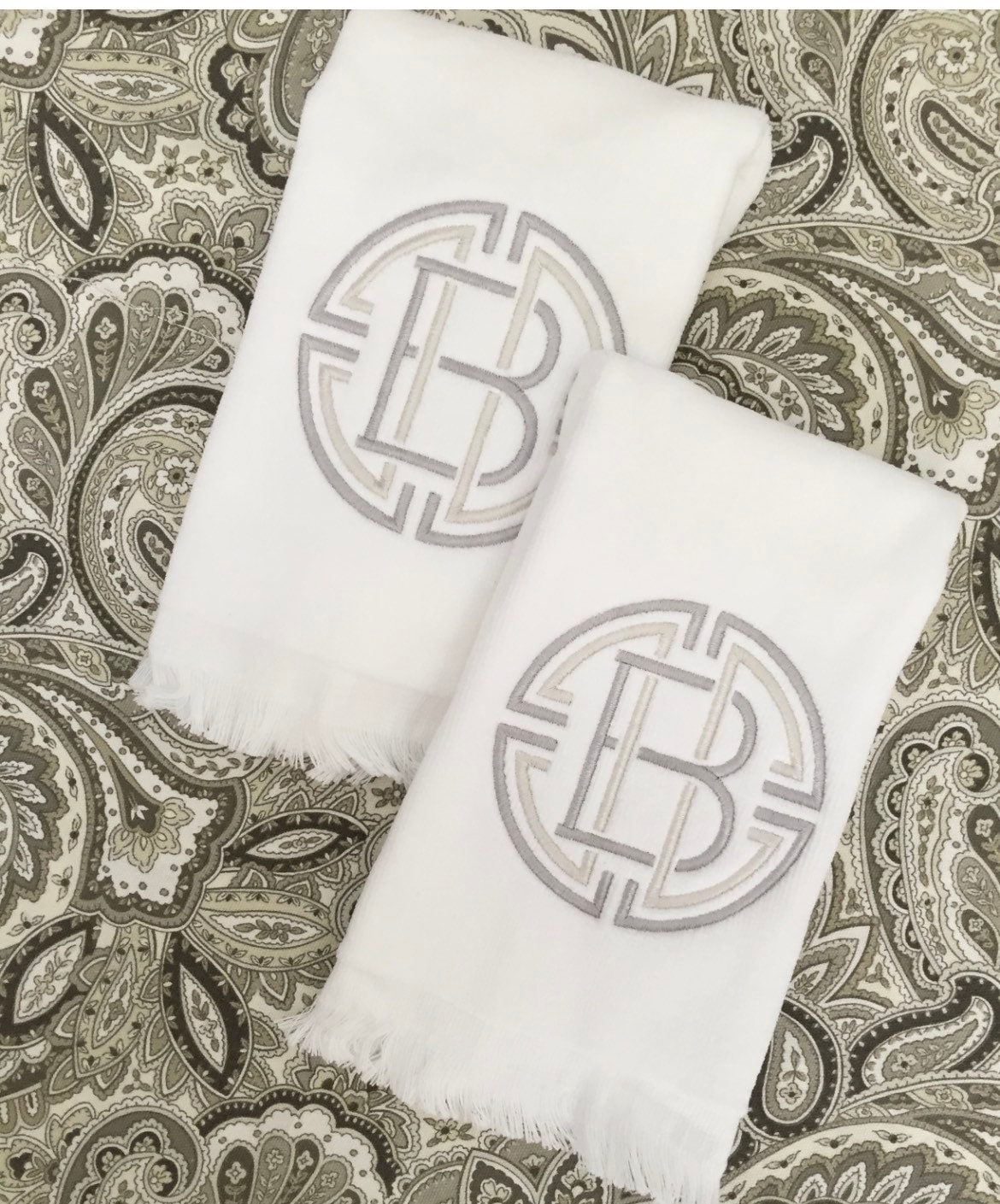 Monogrammed Fingertip towels, Medallion Initial, personalized gifts, Christmas gift