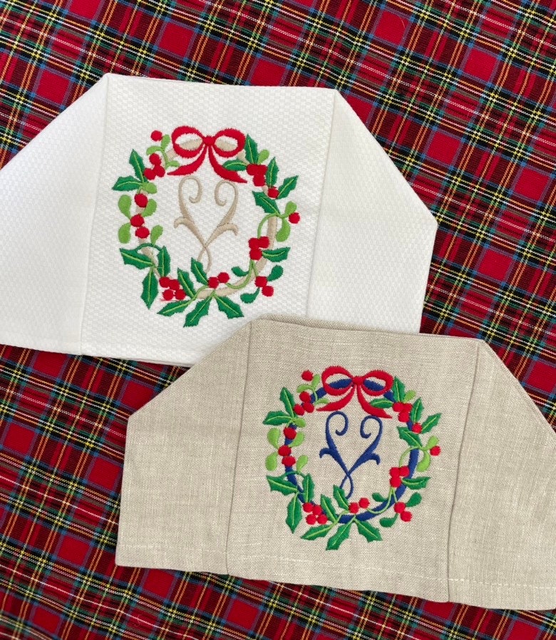 Monogrammed Tissue Box Cover Linen, Holly Wreath Initial, monogrammed gift-personalized gift-hostess gift, Christmas