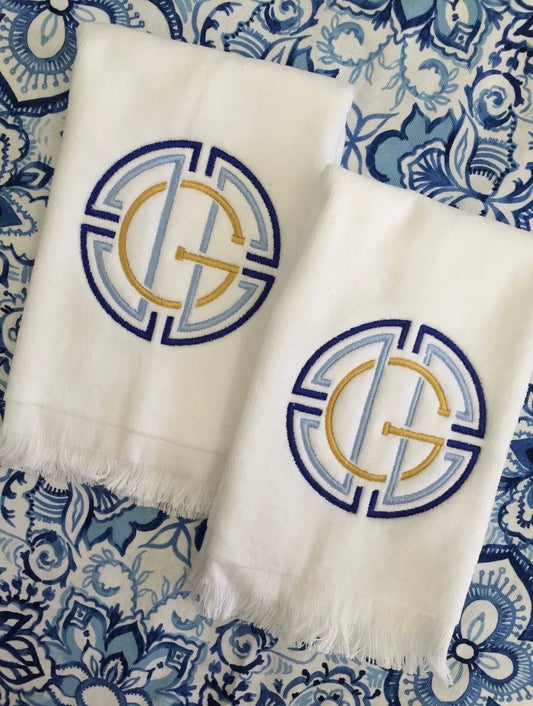 Monogrammed Fingertip towels, Medallion Initial, personalized gifts, Christmas gift