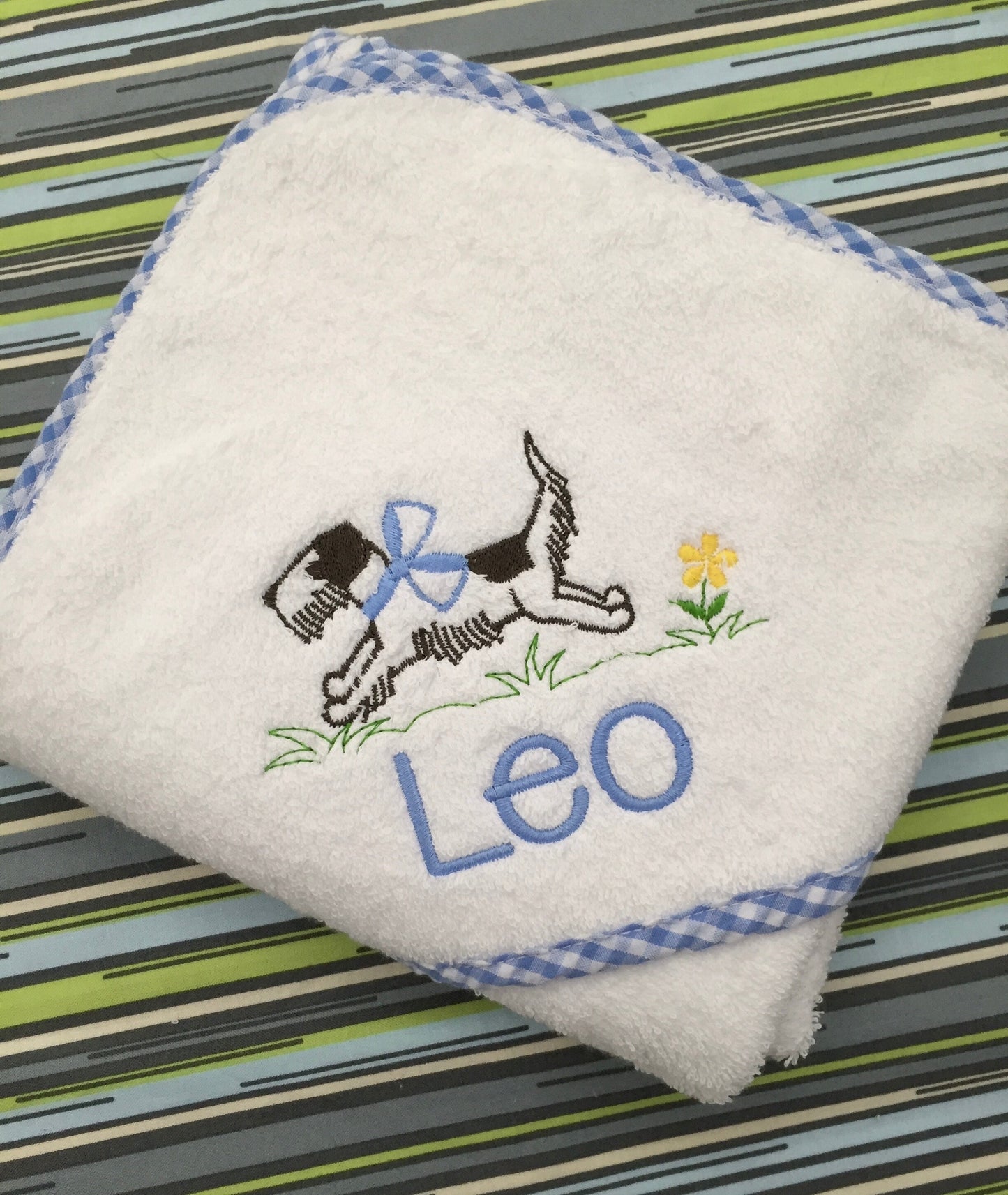 Monogrammed Dog Hooded Towel for Babies and Toddlers, baby gift, baby shower