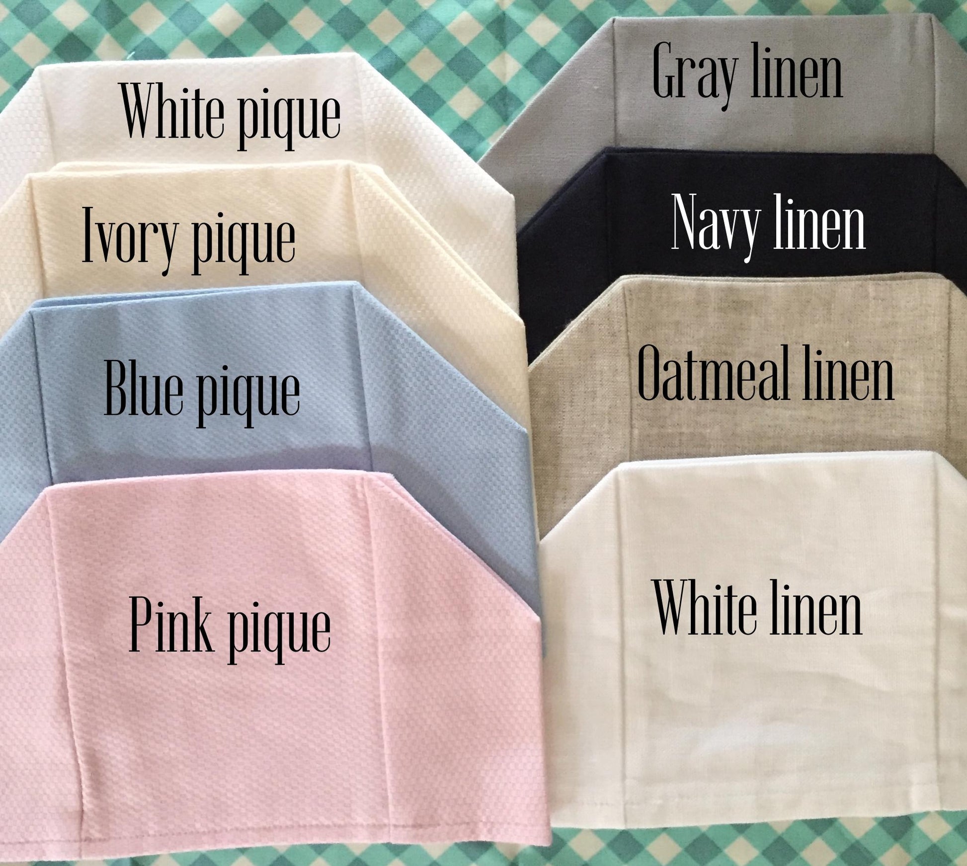 Monogrammed Linen Tissue Box Cover Bain Monogram, monogrammed gift-personalized gift-hostess gift, nursery decor